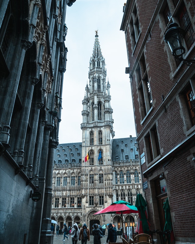 Maak een wandeling door Brussel op je pc